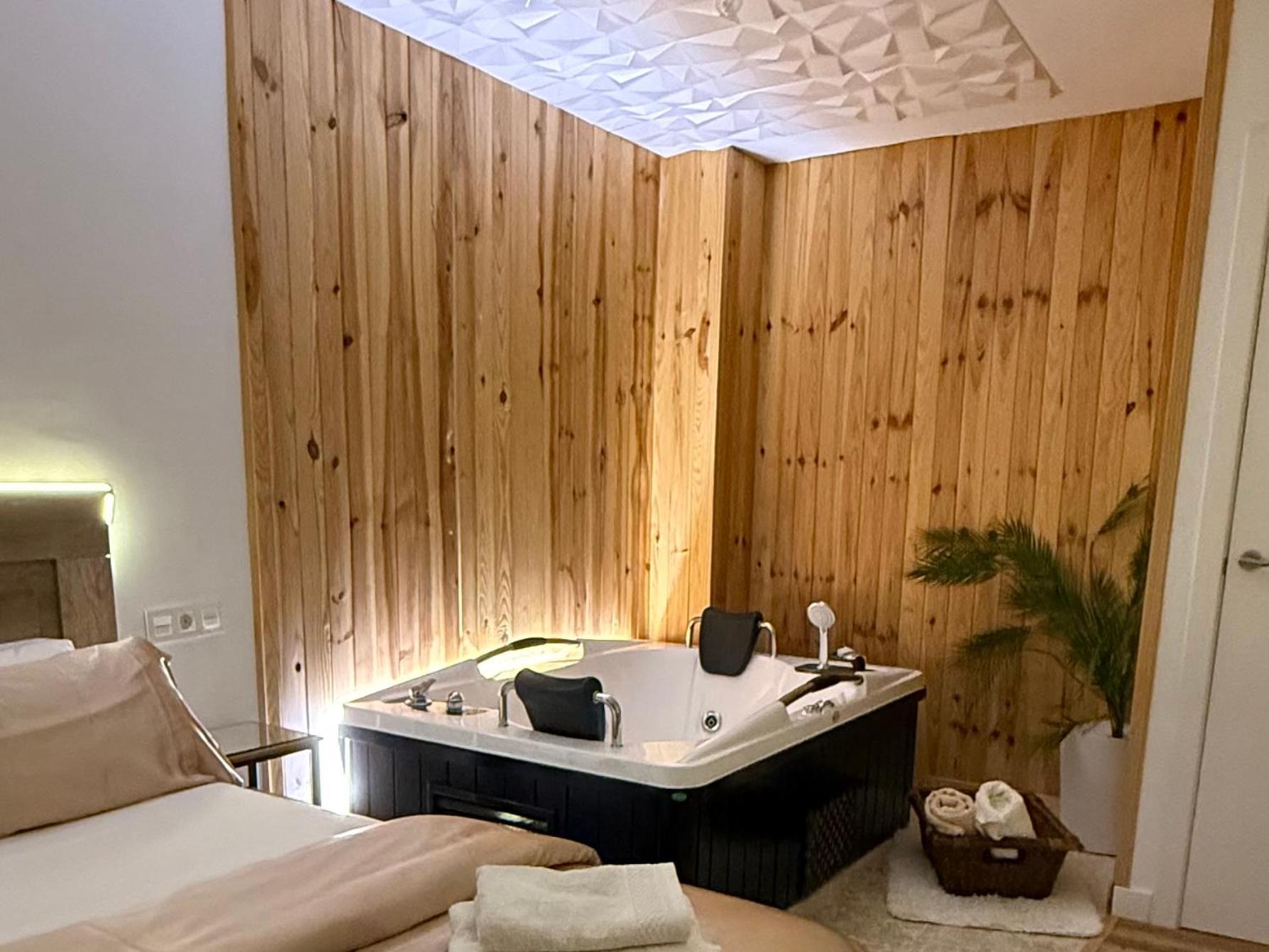 Vivienda Plaza Mayor เลออน ภายนอก รูปภาพ
